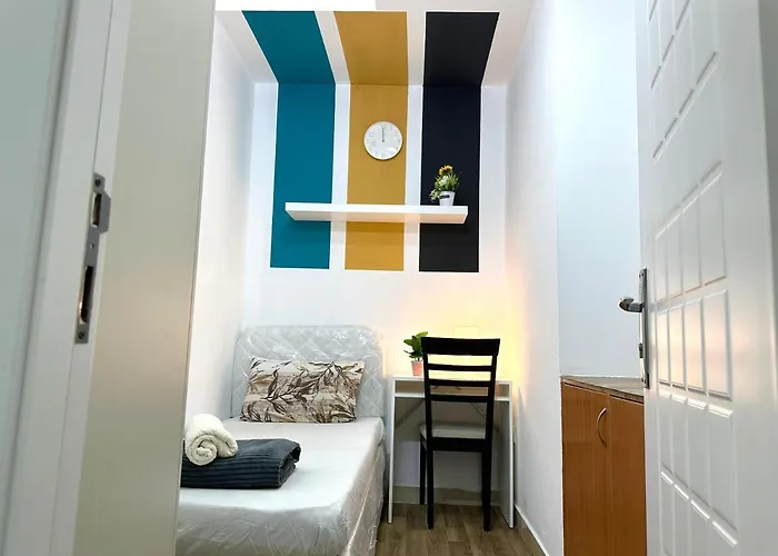 Charming Partition Room In Barsha Heights Near Icm