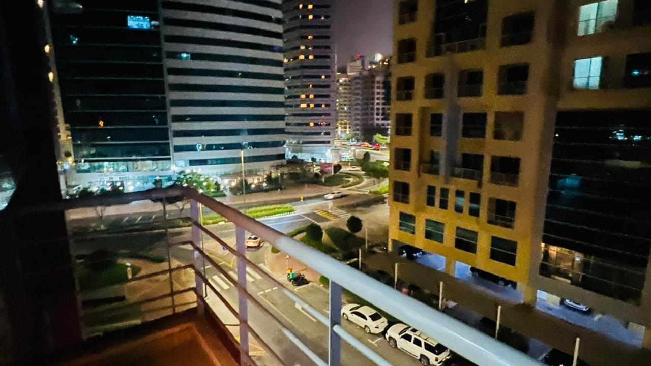 Charming Partition In Barsha Heights Near Icm * Dubai