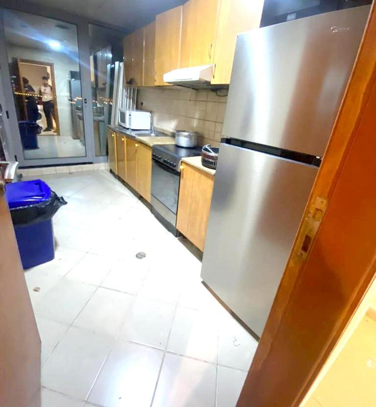 Homestay Charming Partition In Barsha Heights Near Icm *